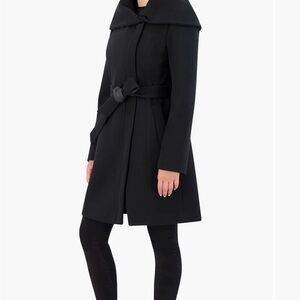 Cole Haan Signature Black Twill Coat with Belt. NWT
